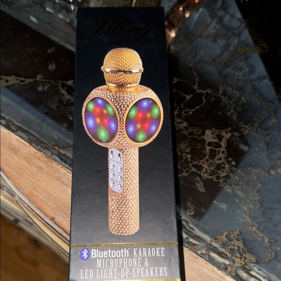 Bling Bluetooth Karaoke Microphone with LED Lights - Picture 1 of 5